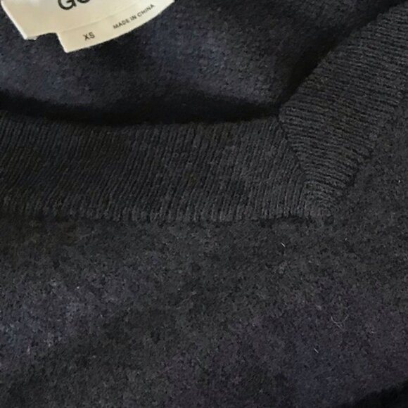 Aritzia Golden TNA Stowe Cashmere Wool V Neck Pullover Sweater Ribbed Layer Top - Picture 8 of 15